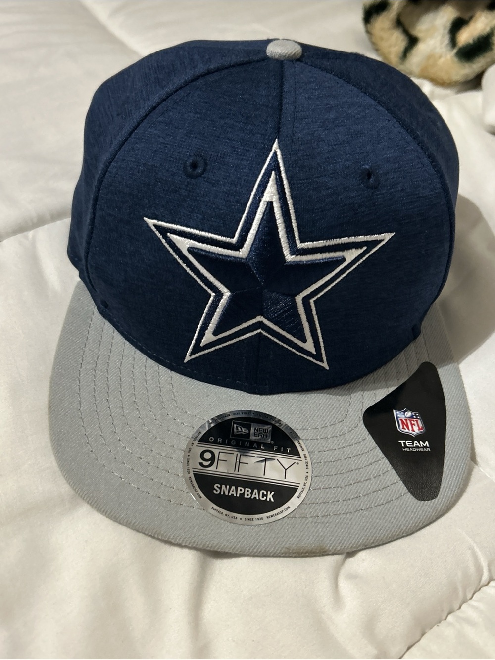 New Era Navy and Gray Dallas Star 9FIFTY Snapback